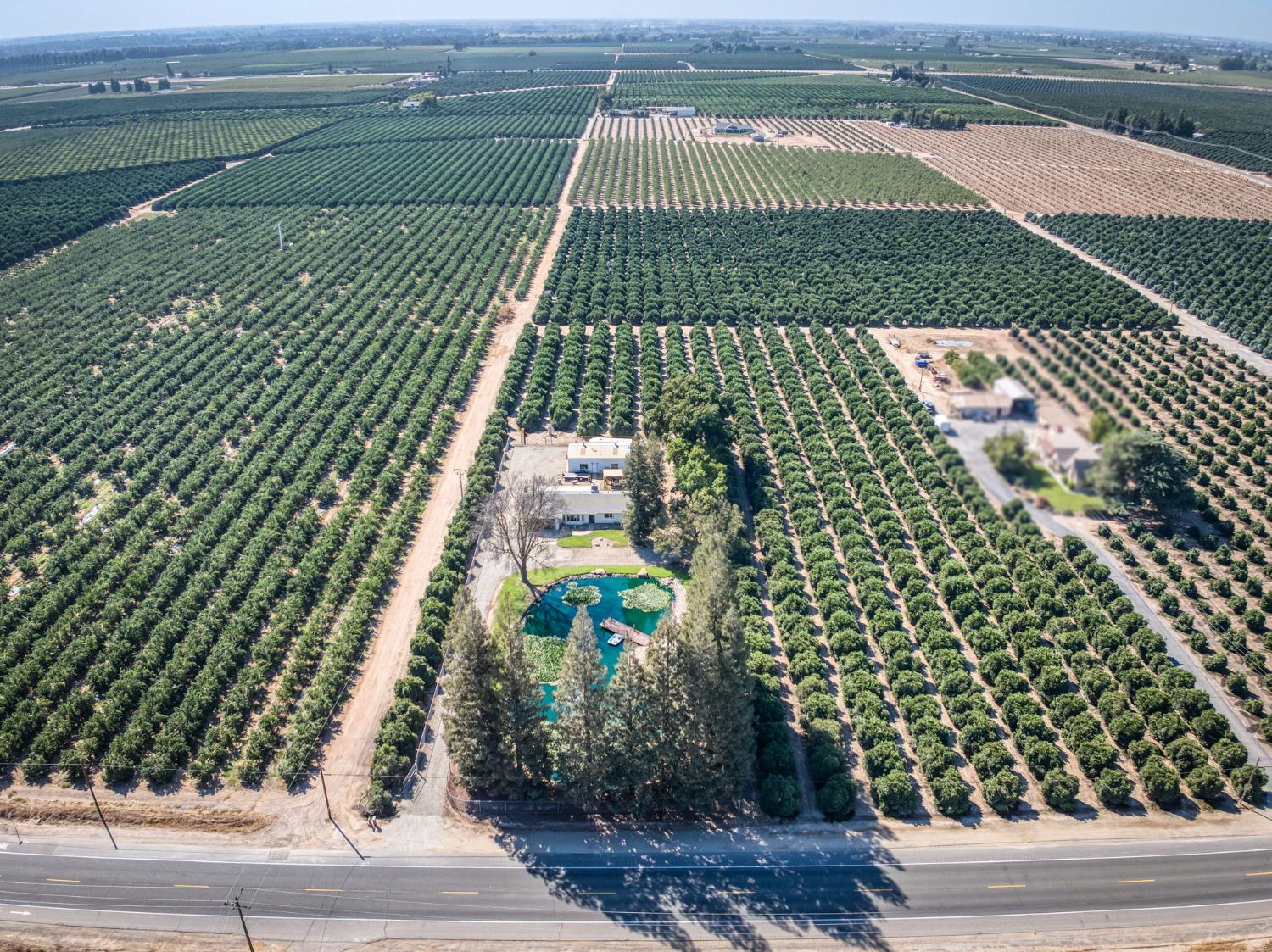 14705 E Belmont Ave, Sanger, CA 93657