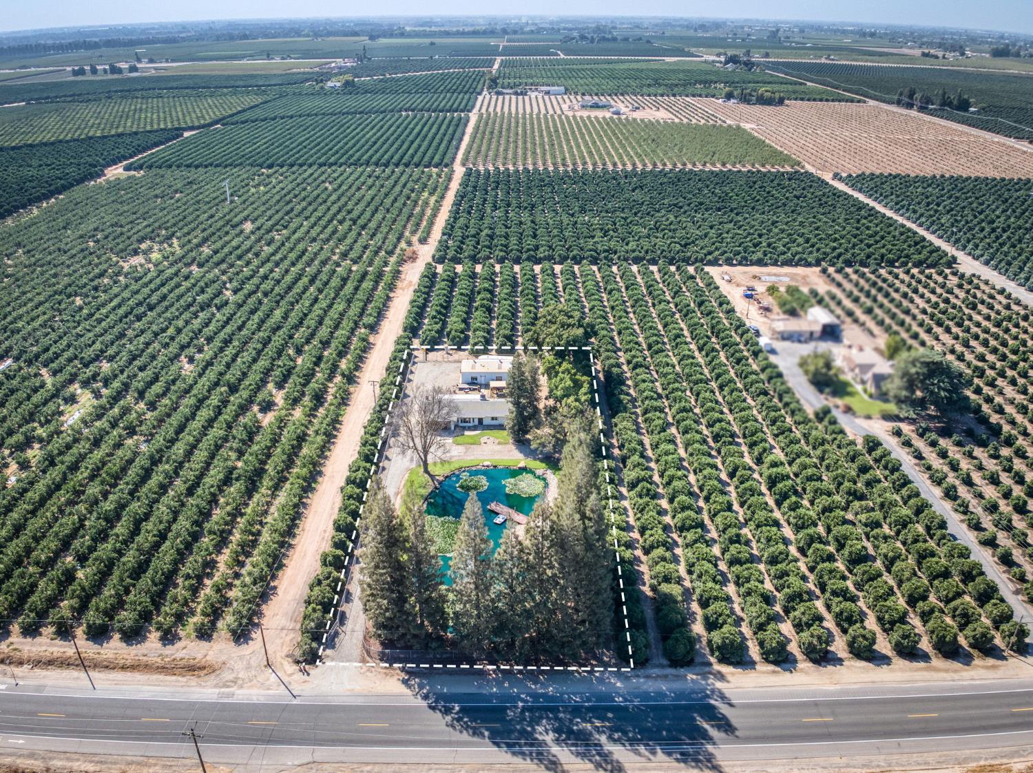 14705 E Belmont Ave, Sanger, CA 93657