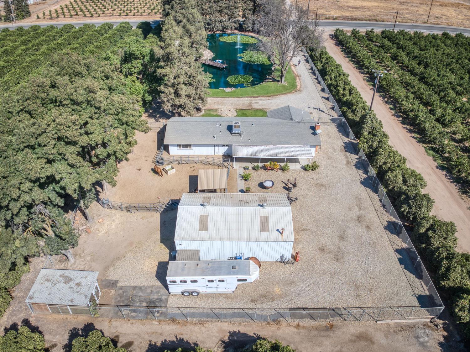 14705 E Belmont Ave, Sanger, CA 93657