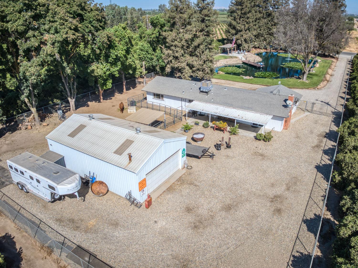 14705 E Belmont Ave, Sanger, CA 93657