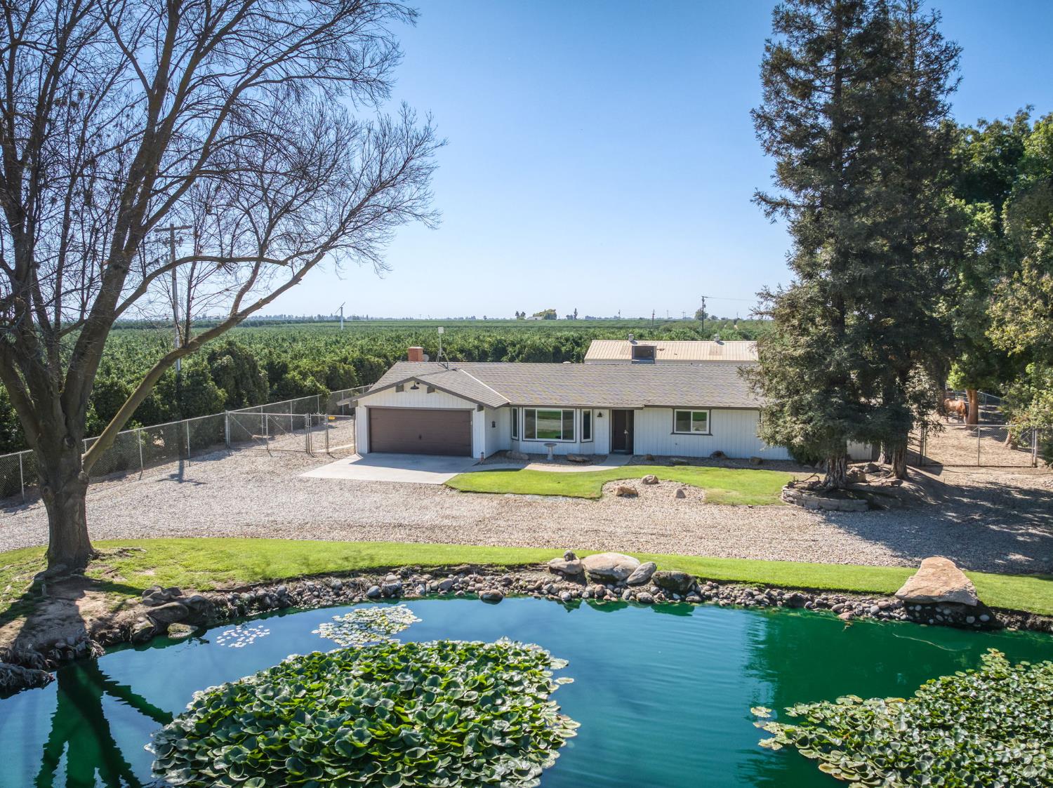 14705 E Belmont Ave, Sanger, CA 93657