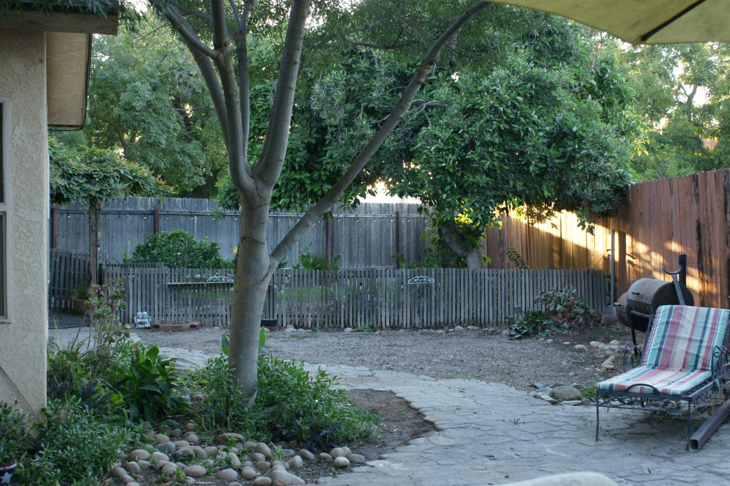 1373 Fairmont Ave, Clovis, CA 93612