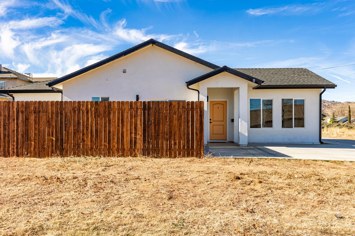 21261 Golden Hills Blvd, Tehachapi, CA 93561