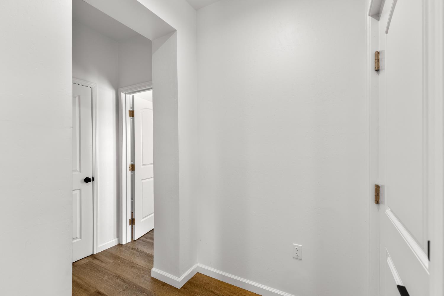 21261 Golden Hills Blvd, Tehachapi, CA 93561