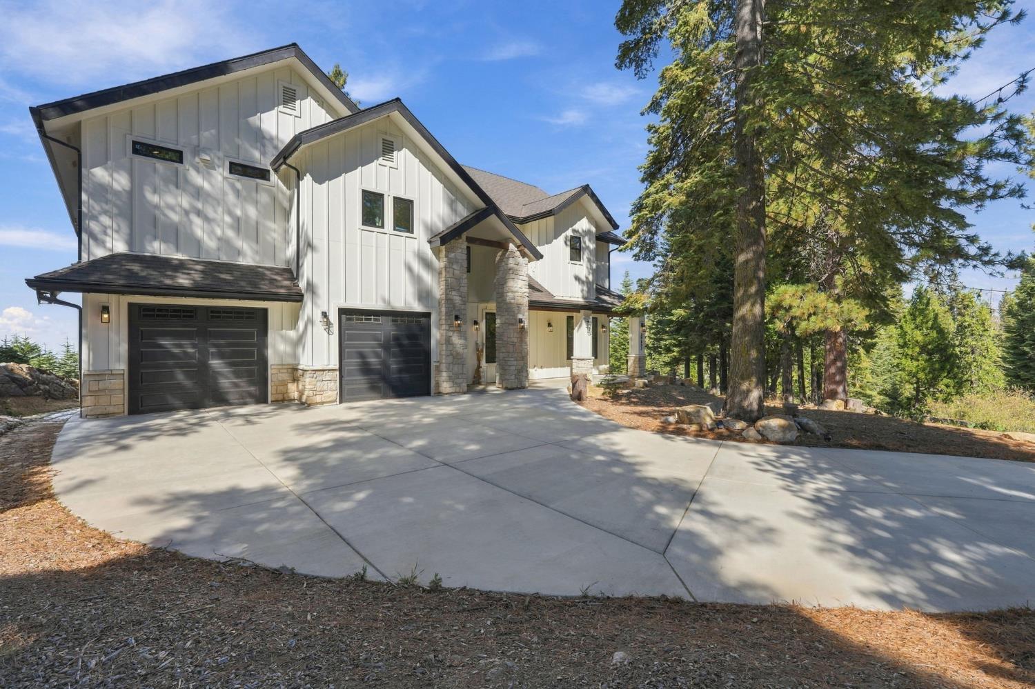39852 Mountain Heather Ln, Shaver Lake, CA 93664