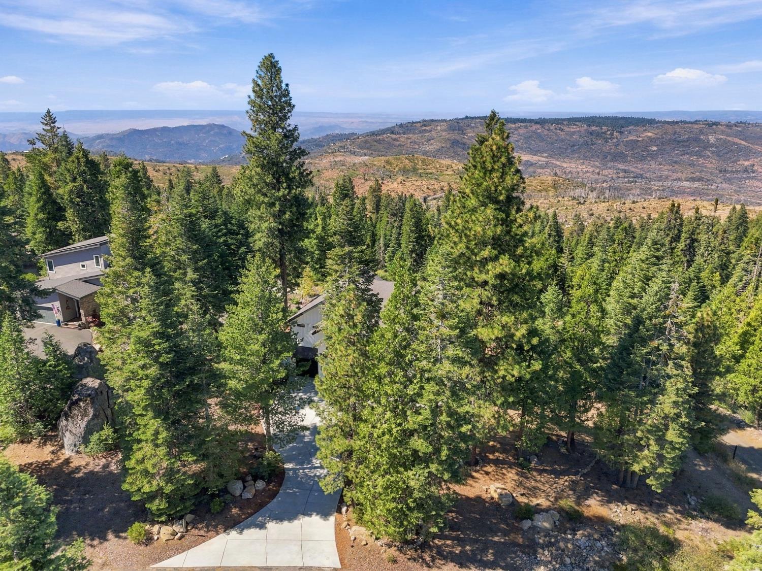 39852 Mountain Heather Ln, Shaver Lake, CA 93664