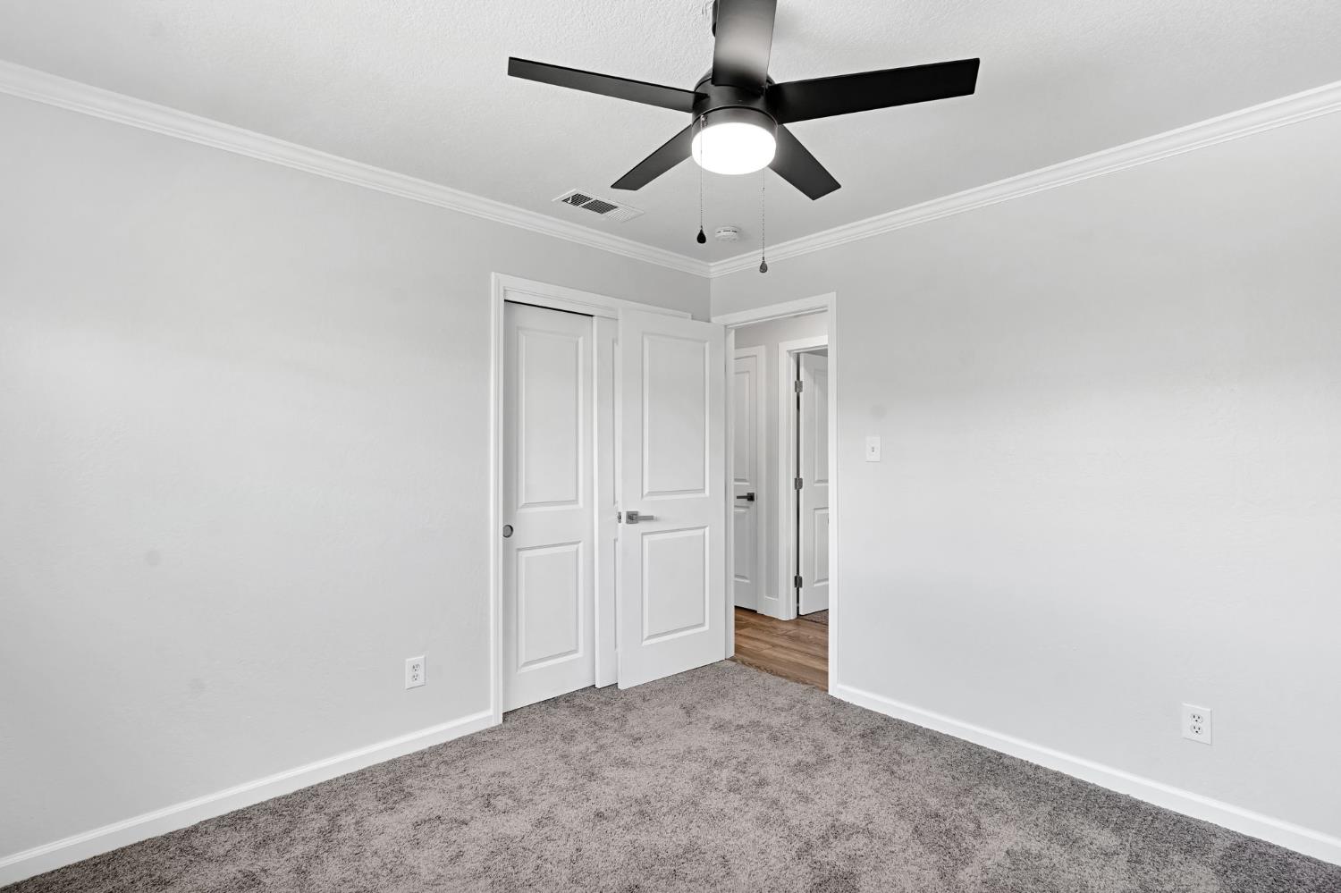 3762 N Claremont Ave, Fresno, CA 93727