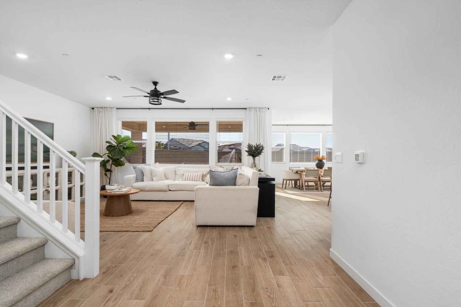2212 N Argyle Ave, Clovis, CA 93619