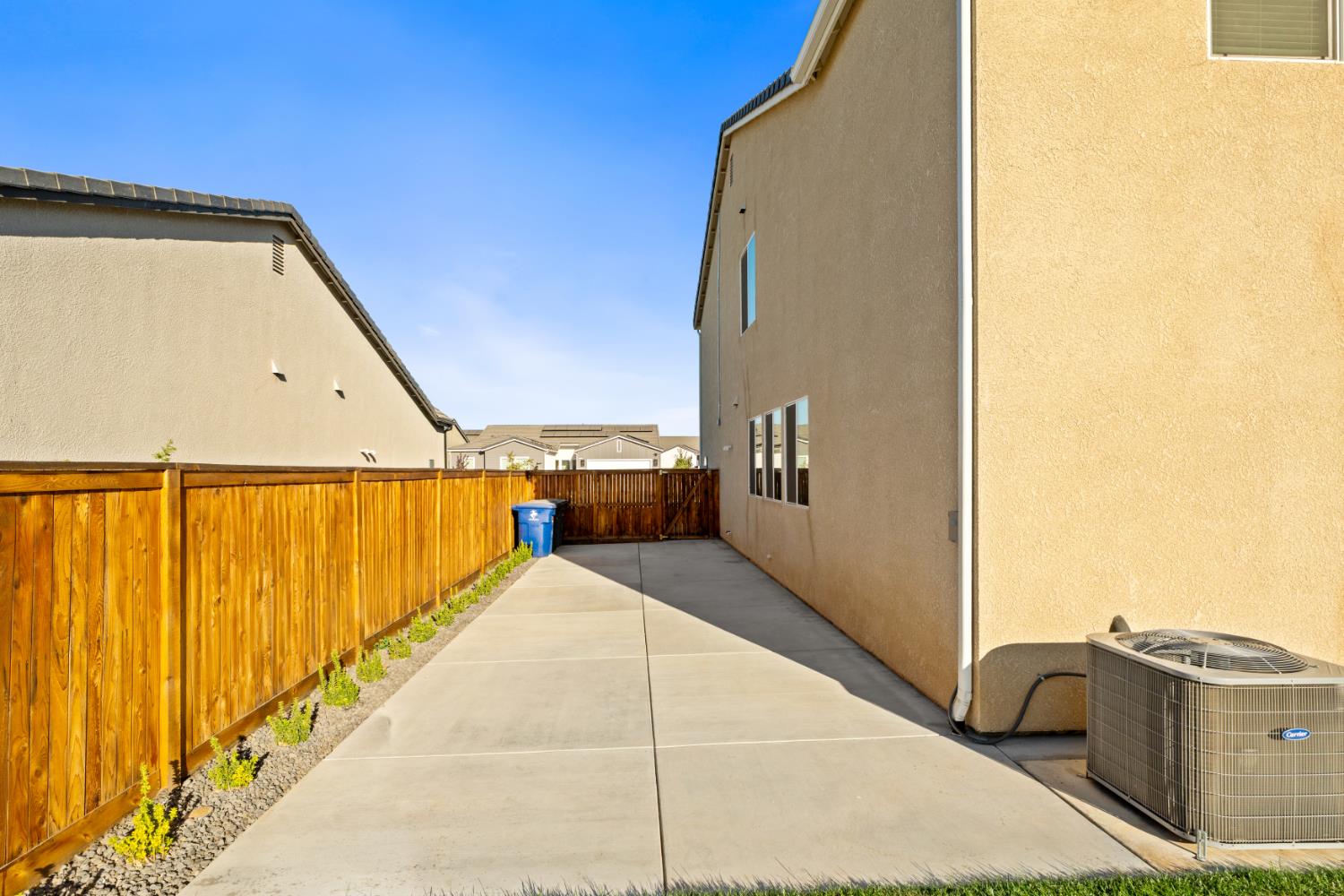 2212 N Argyle Ave, Clovis, CA 93619
