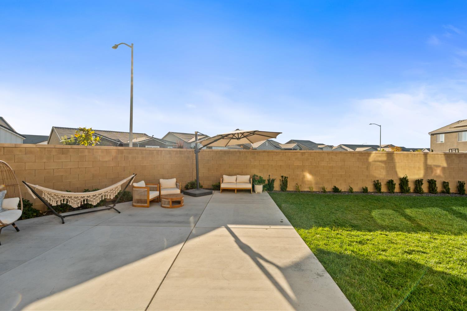 2212 N Argyle Ave, Clovis, CA 93619