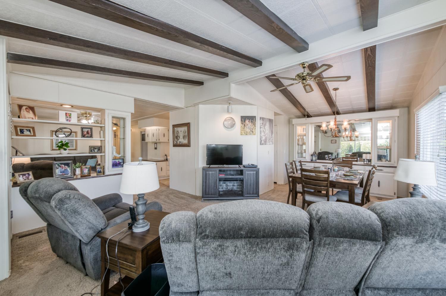 1300 W Olson Ave #145, Reedley, CA 93654