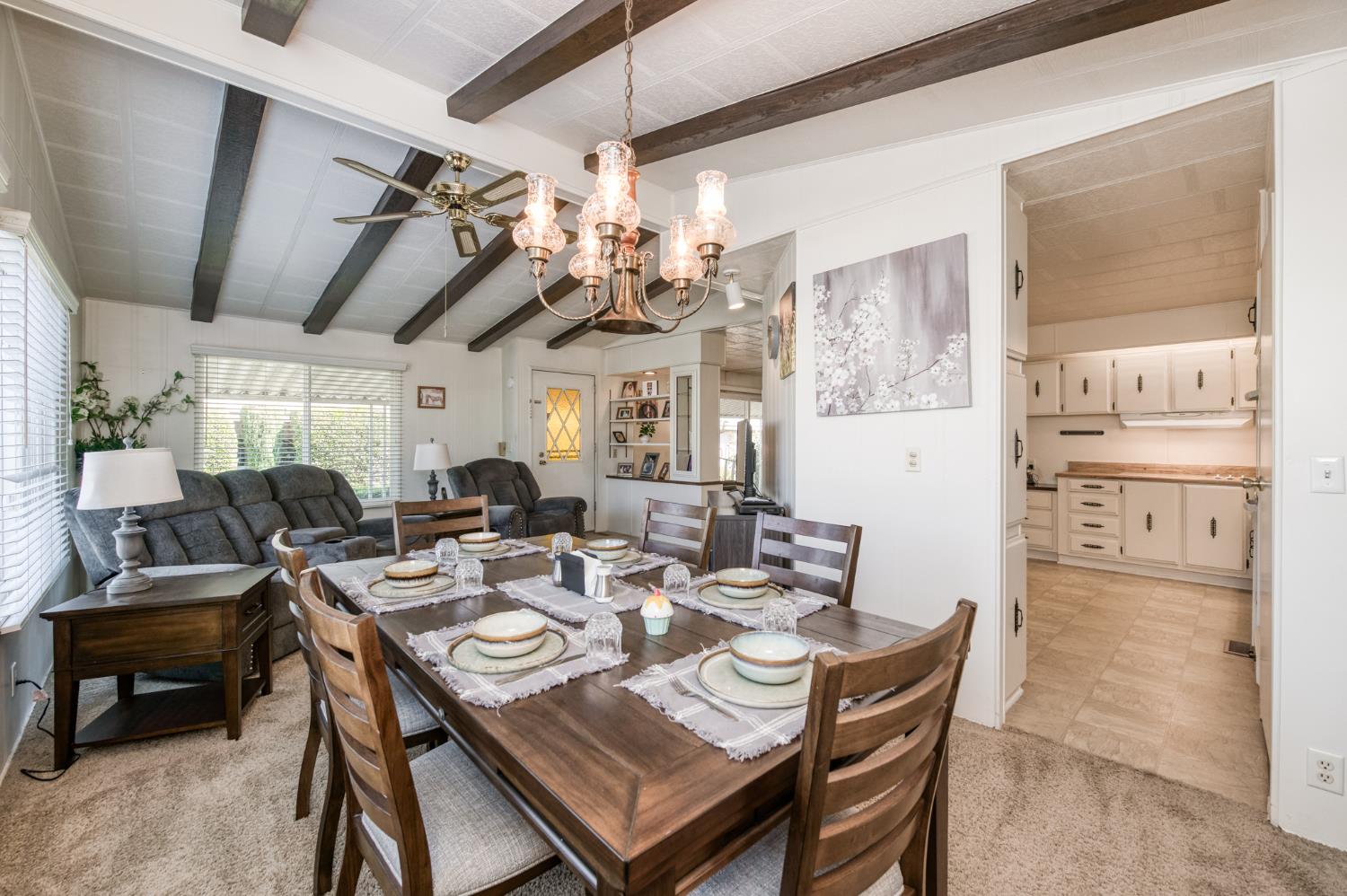 1300 W Olson Ave #145, Reedley, CA 93654