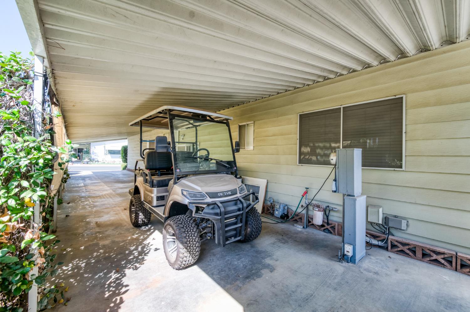 1300 W Olson Ave #145, Reedley, CA 93654