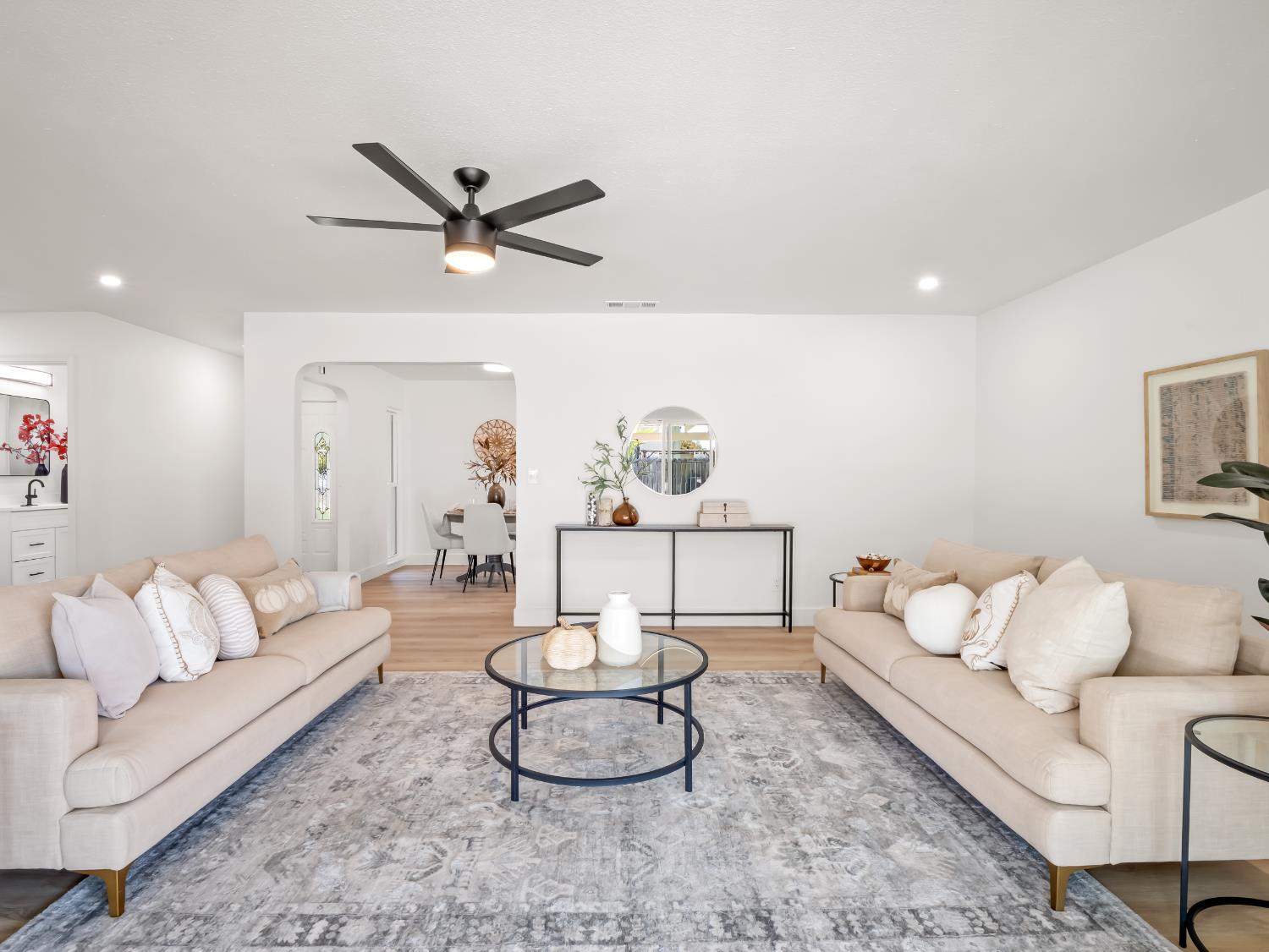 2219 Goldridge St, Selma, CA 93662