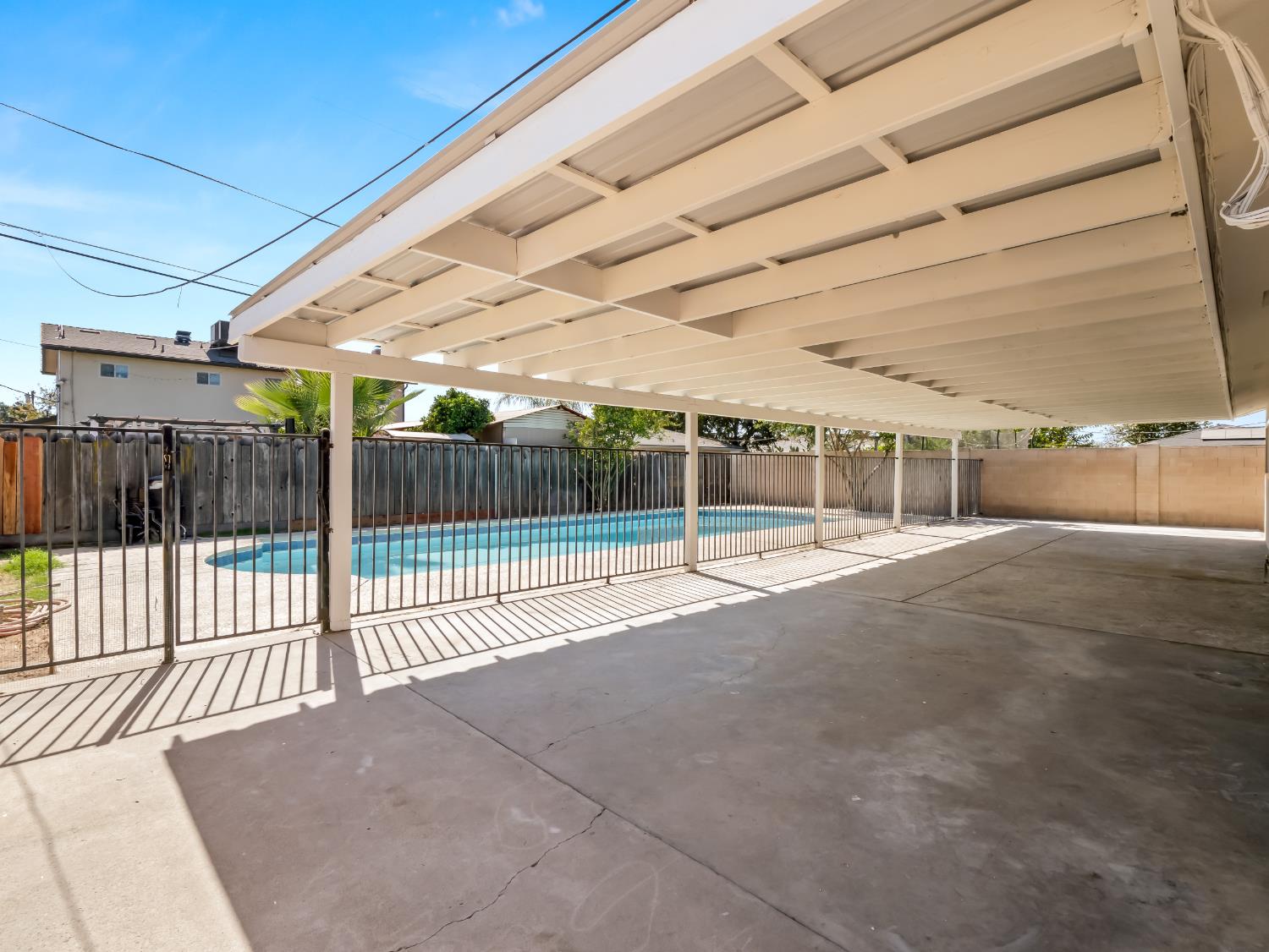 2219 Goldridge St, Selma, CA 93662