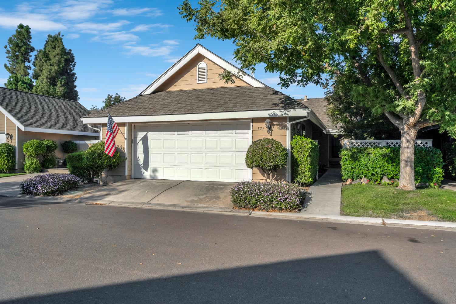 5110 N Fruit Ave #127, Fresno, CA 93711