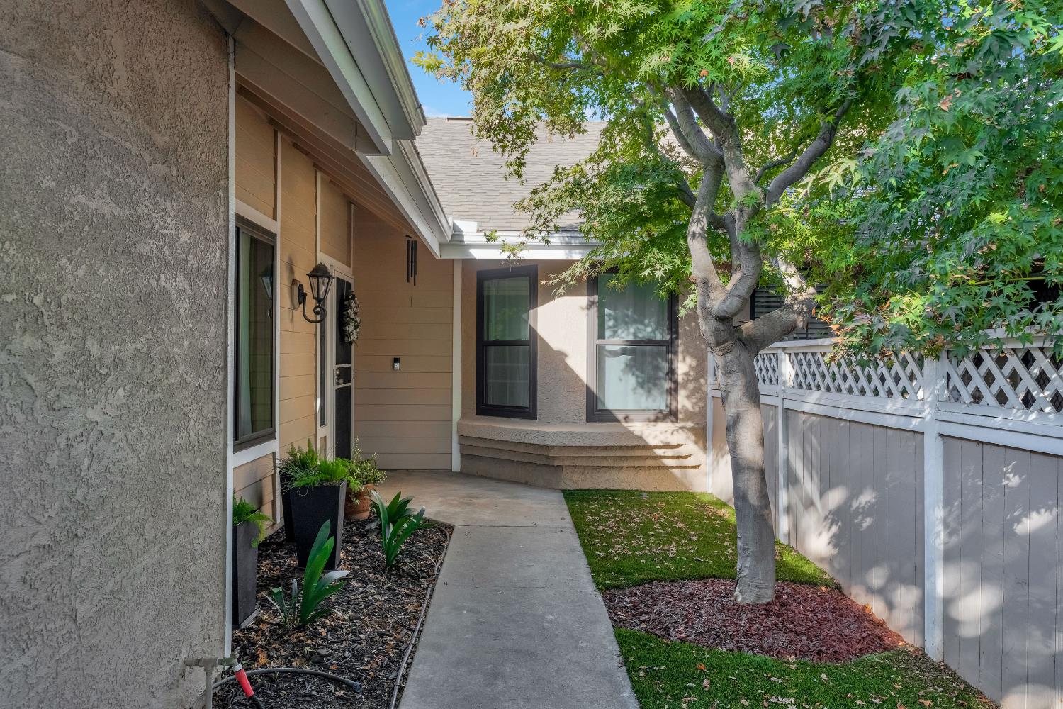 5110 N Fruit Ave #127, Fresno, CA 93711