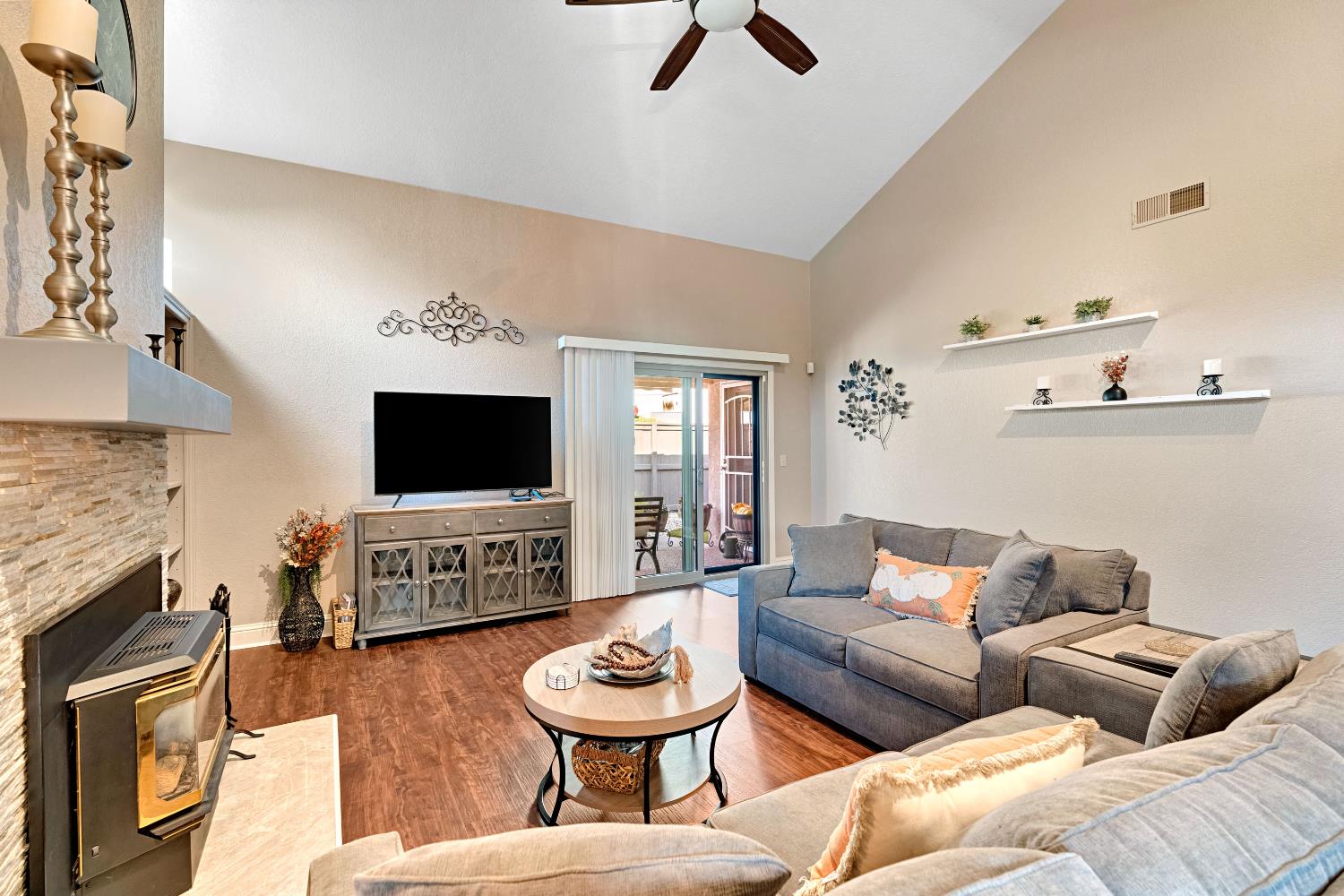 5110 N Fruit Ave #127, Fresno, CA 93711