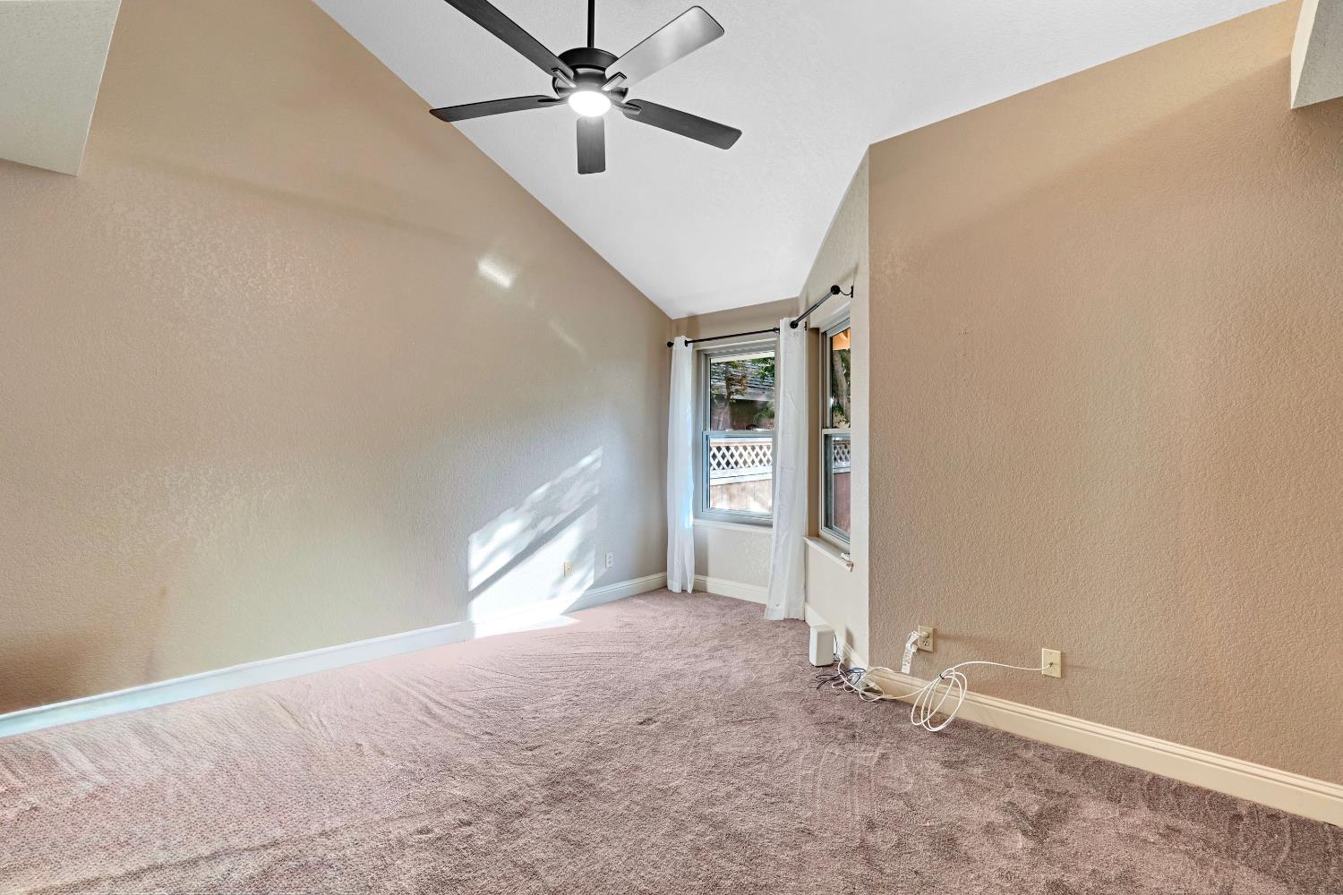 5110 N Fruit Ave #127, Fresno, CA 93711