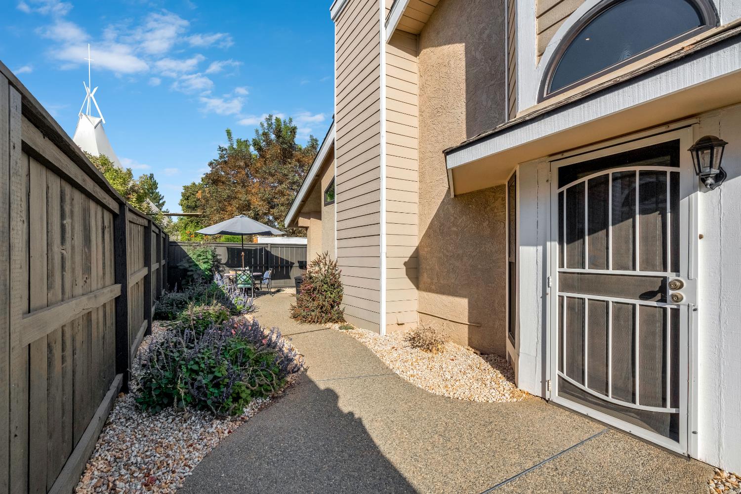 5110 N Fruit Ave #127, Fresno, CA 93711