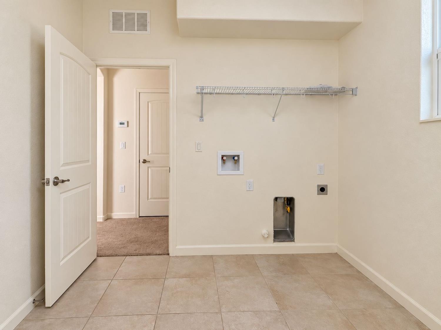 703 N Claret Ln, Mountain House, CA 95391