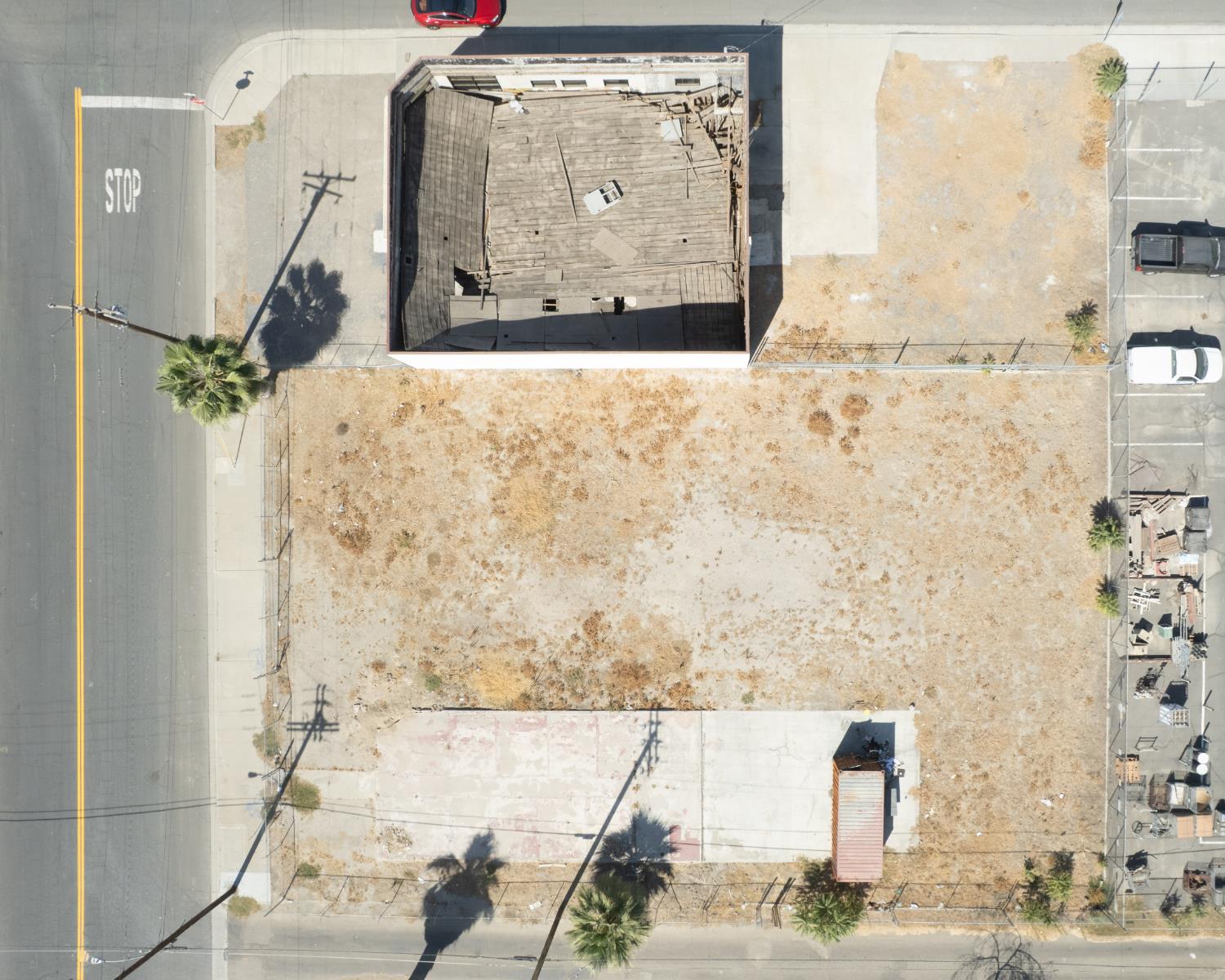301 E 5th St, Hanford, CA 93230