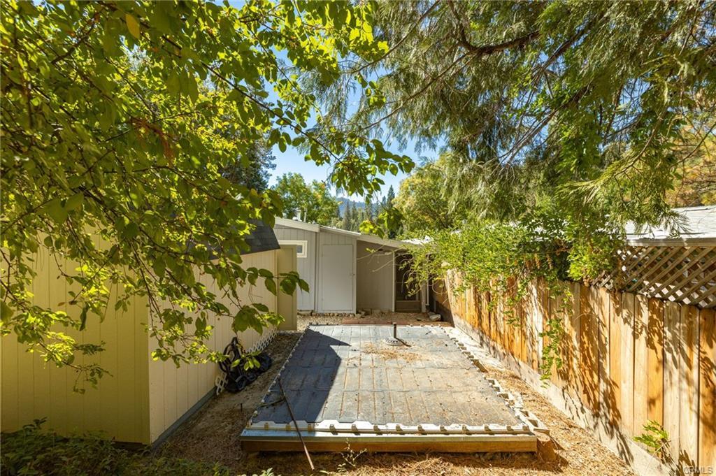 39737 Road 274 #40, Bass Lake, CA 93604