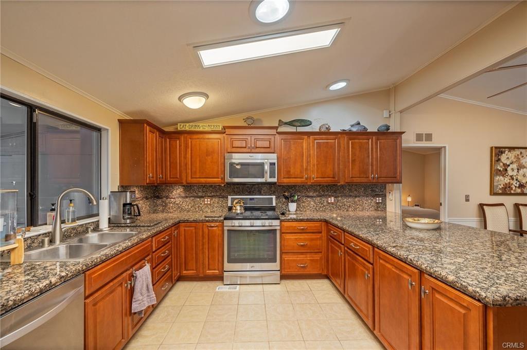39737 Road 274 #40, Bass Lake, CA 93604