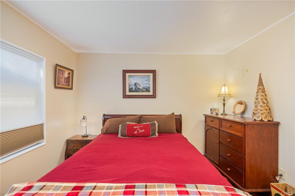39737 Road 274 #40, Bass Lake, CA 93604