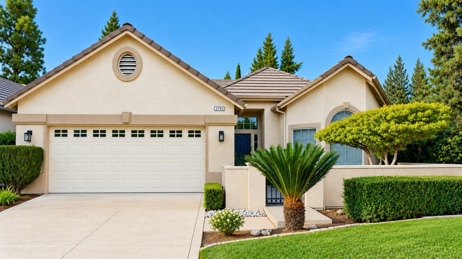 2293 Dawson Cove Ln S, Clovis, CA 93611