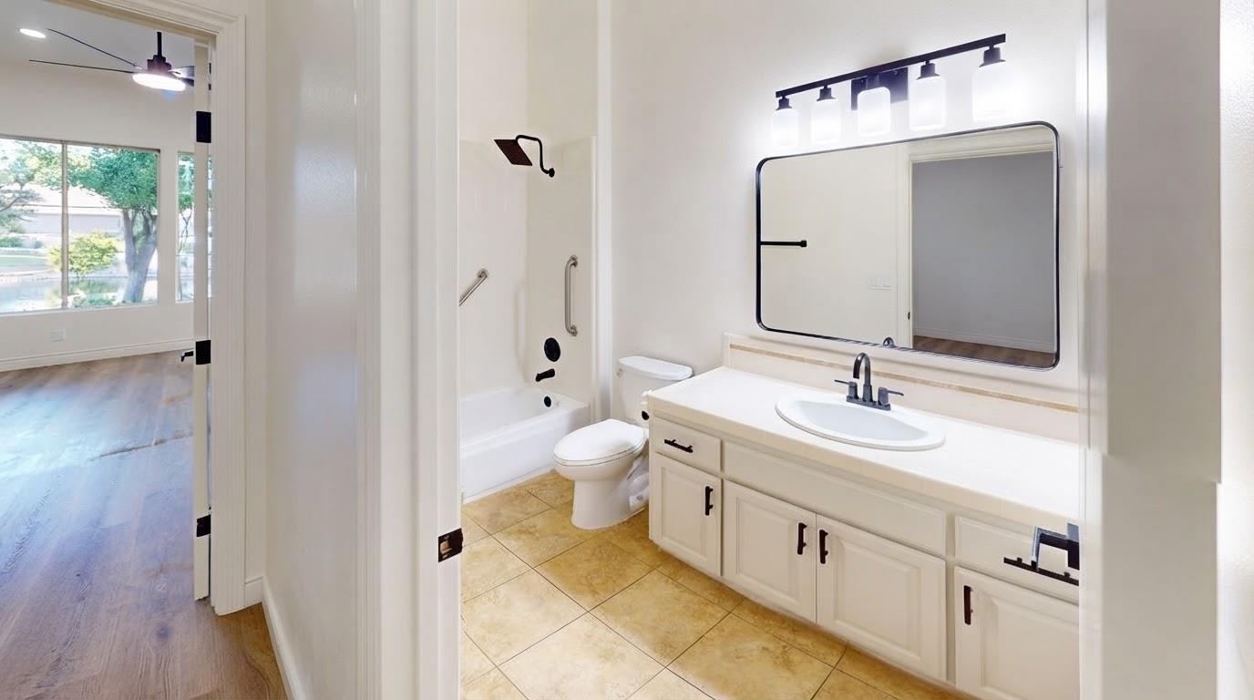 2293 Dawson Cove Ln S, Clovis, CA 93611