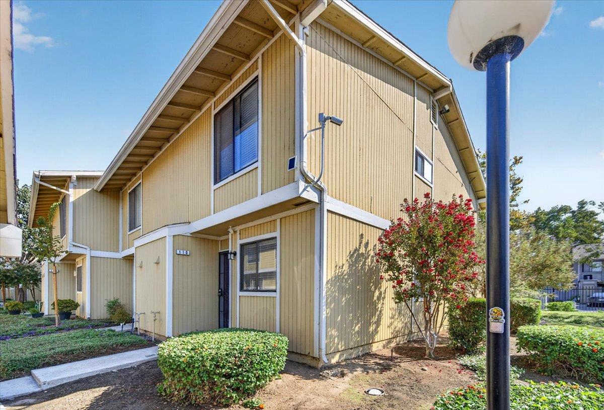 4875 N Backer Ave #110, Fresno, CA 93726