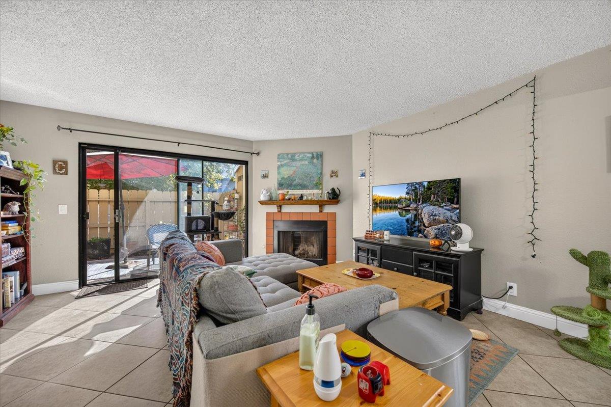 4875 N Backer Ave #110, Fresno, CA 93726