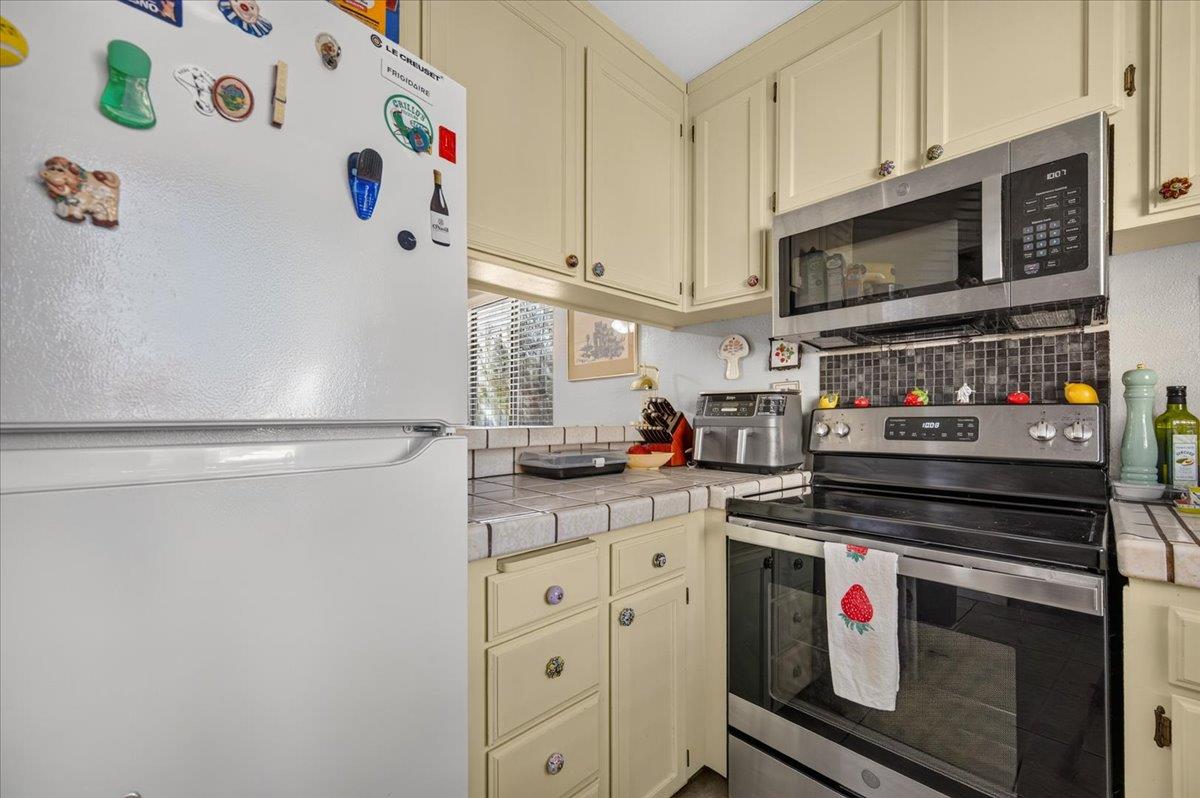 4875 N Backer Ave #110, Fresno, CA 93726