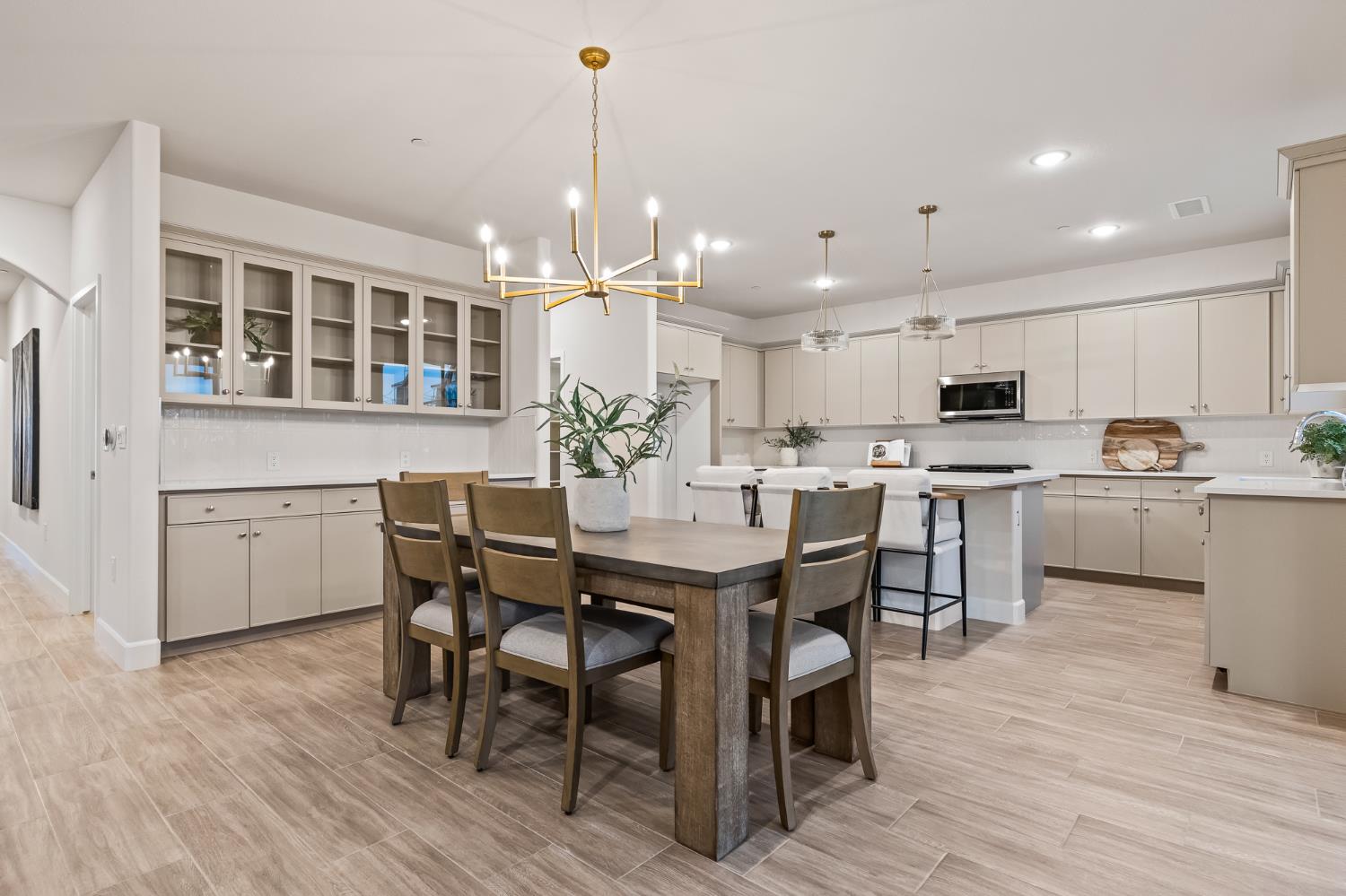 7184 W Holland Ave, Fresno, CA 93723