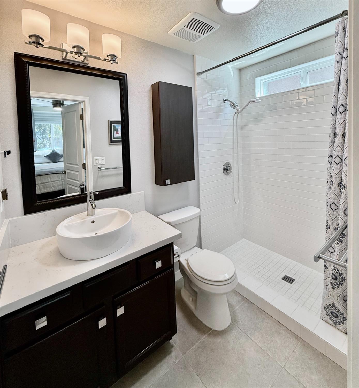 1268 Piazza Ln, Clovis, CA 93612