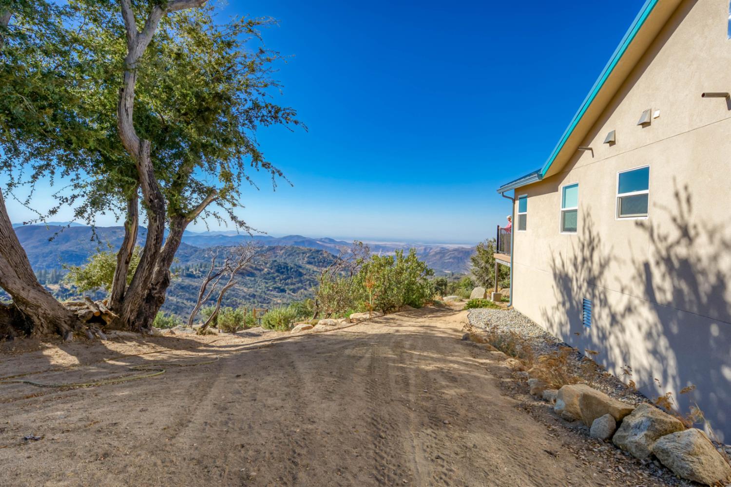 45032 Auberry Rd, Auberry, CA 93602
