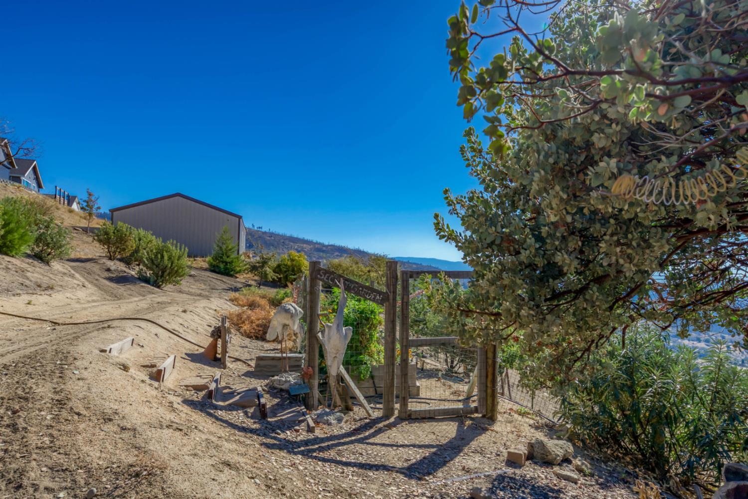 45032 Auberry Rd, Auberry, CA 93602