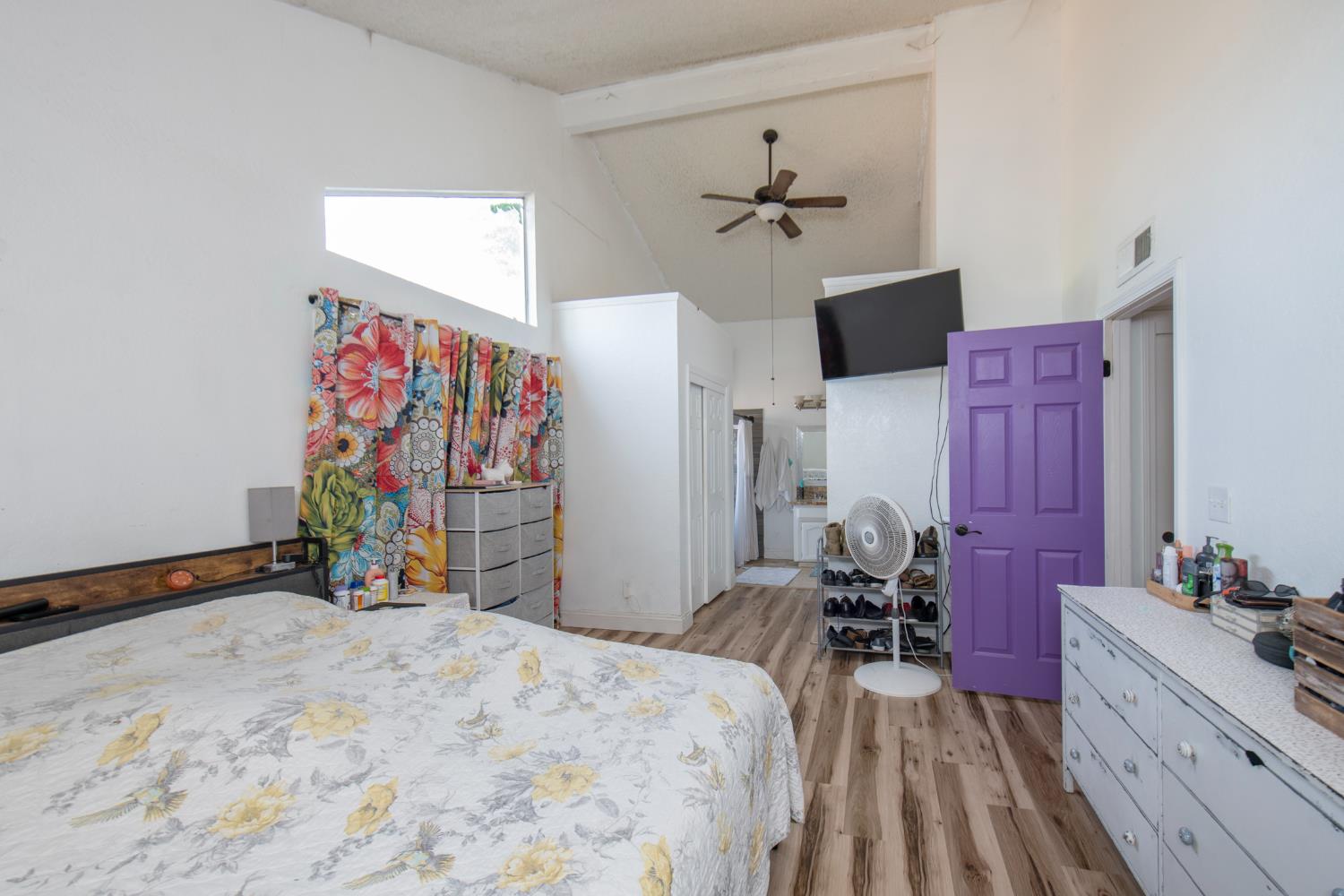 2609 N Hanover Ave, Fresno, CA 93722