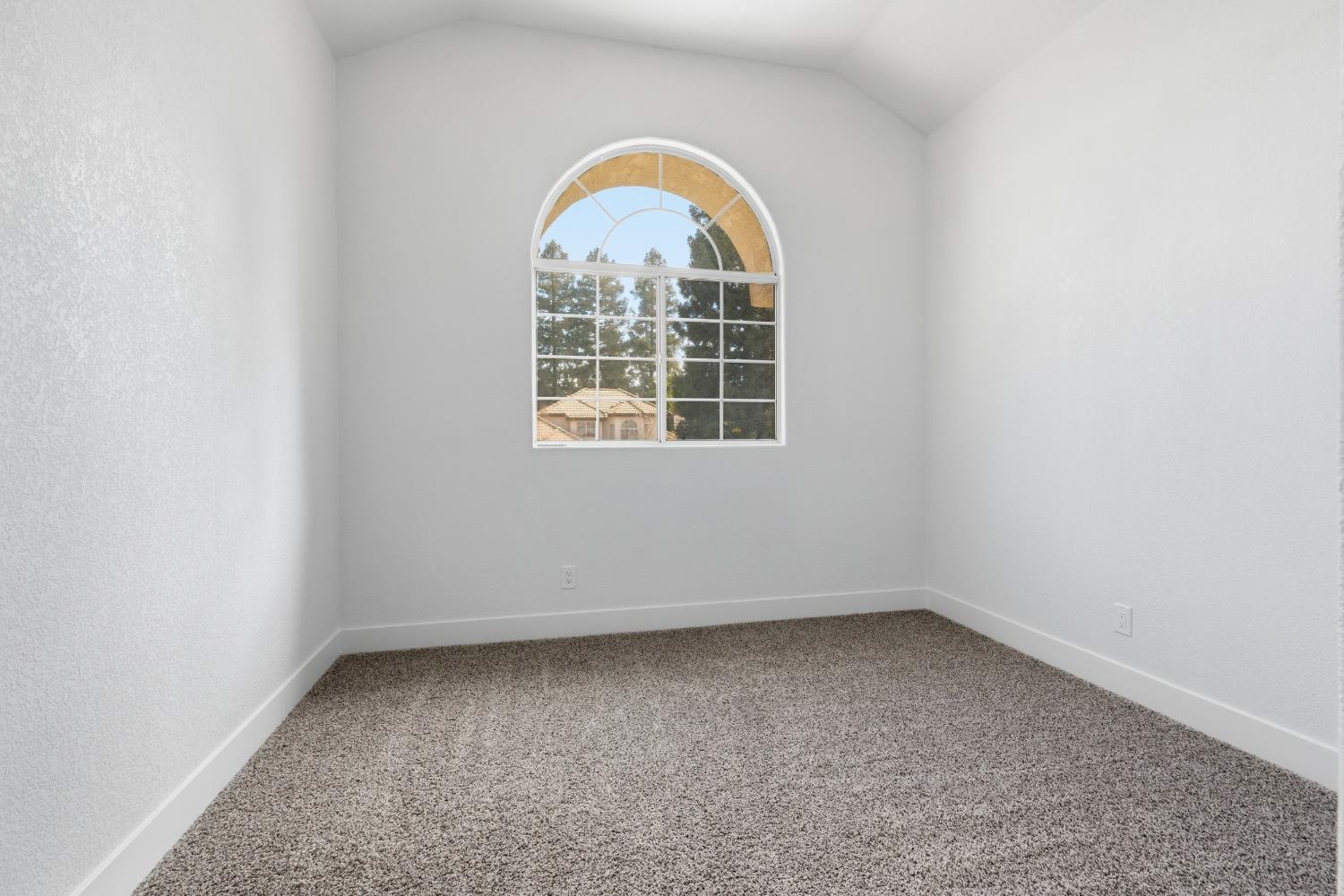 6269 N Alva Ave, Fresno, CA 93711