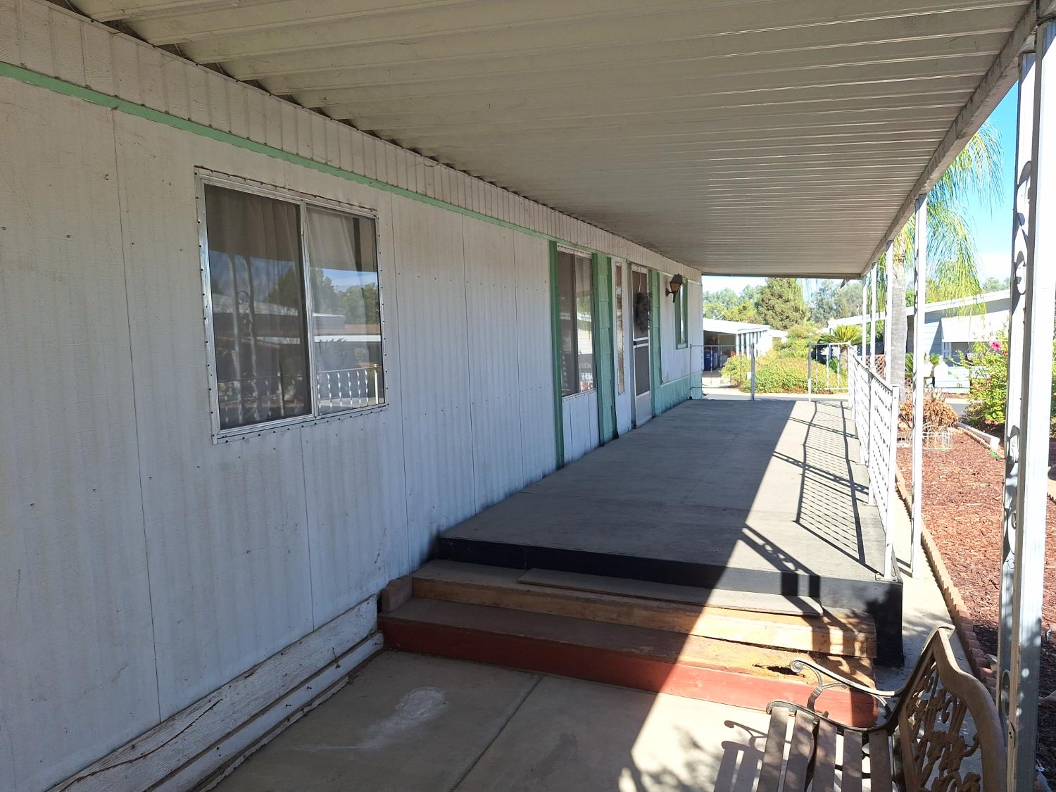 1300 W Olson Ave #166, Reedley, CA 93654