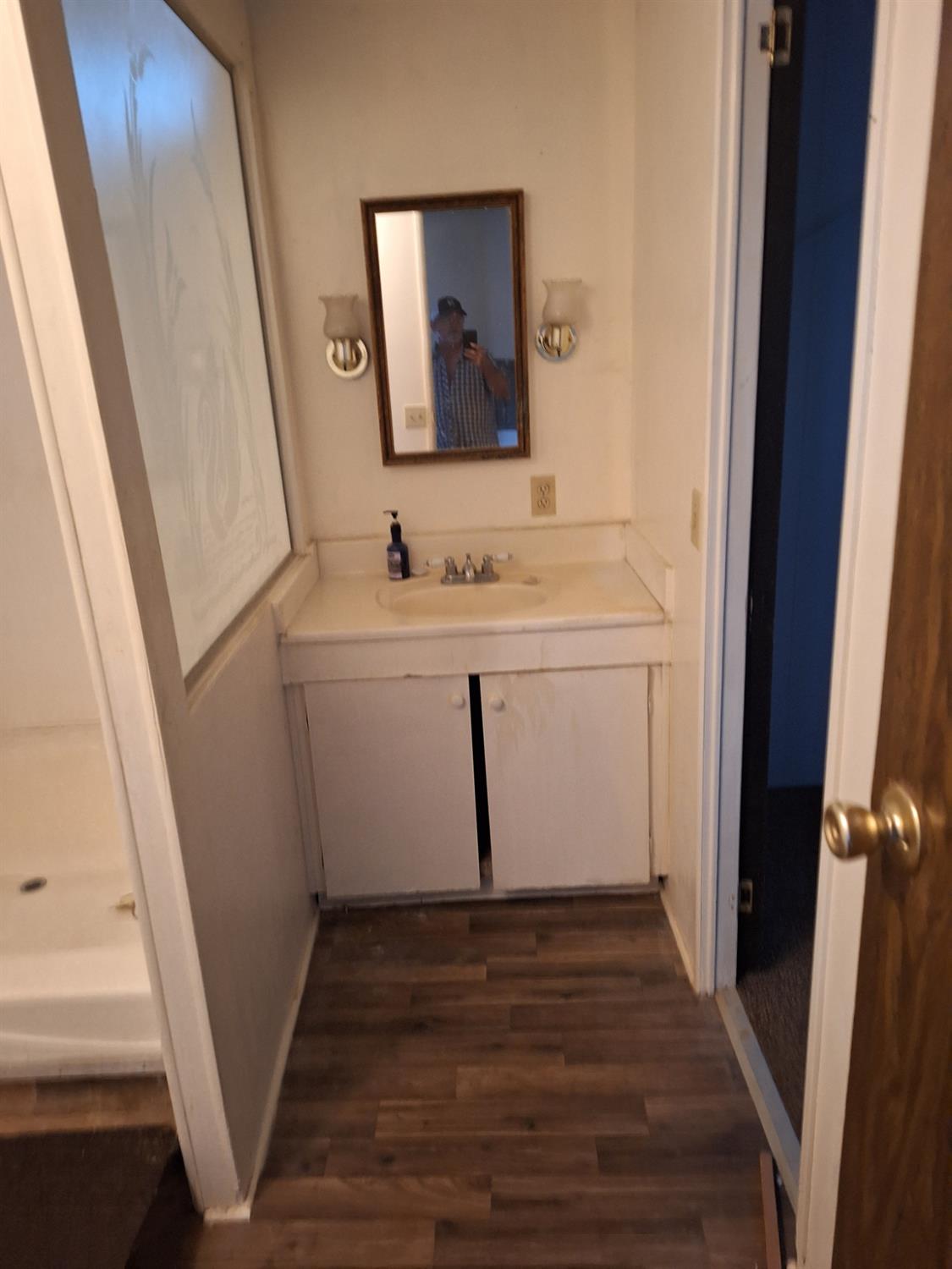 1300 W Olson Ave #166, Reedley, CA 93654
