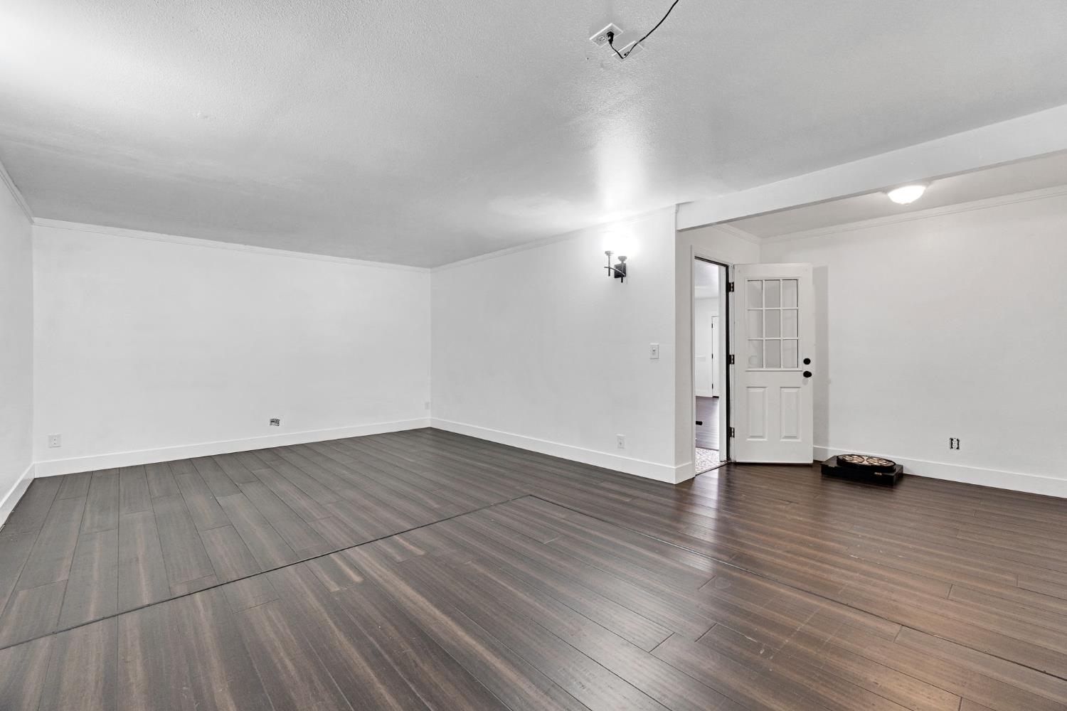 15446 Monreal Rd, Madera, CA 93636