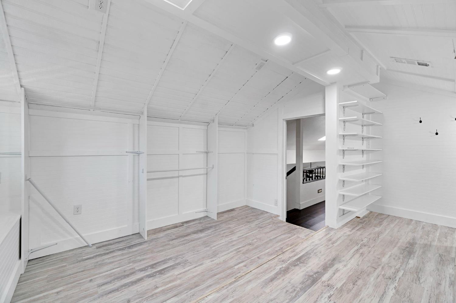 15446 Monreal Rd, Madera, CA 93636