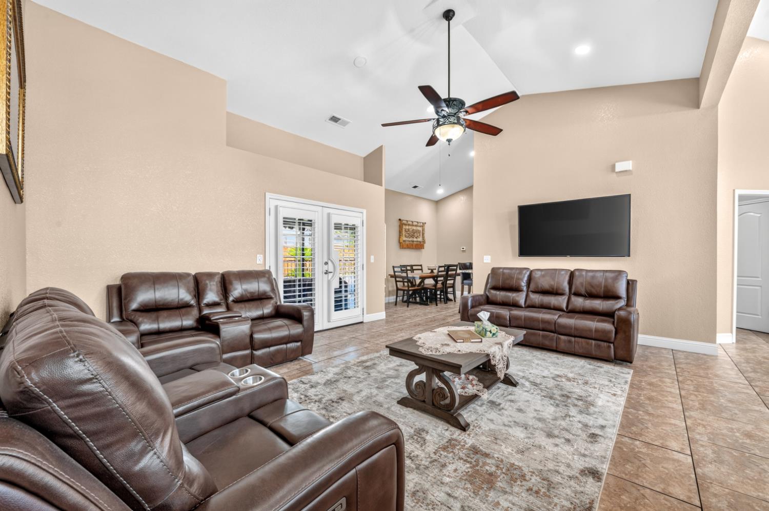 1450 Nelson Blvd, Selma, CA 93662