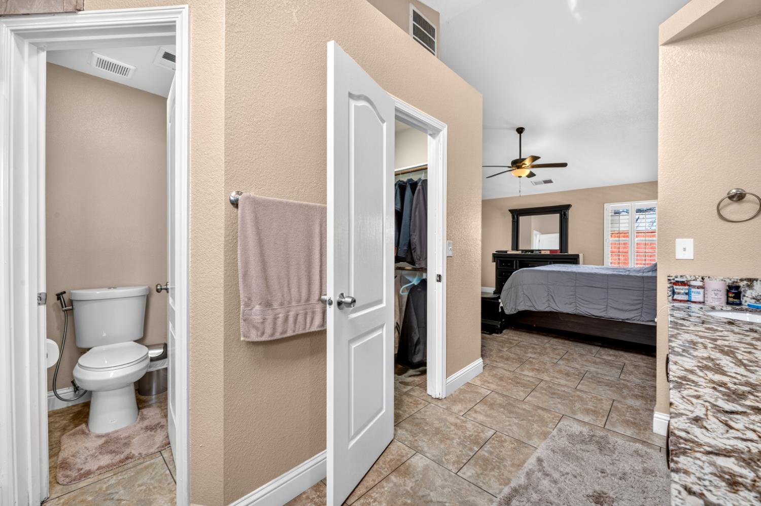 1450 Nelson Blvd, Selma, CA 93662