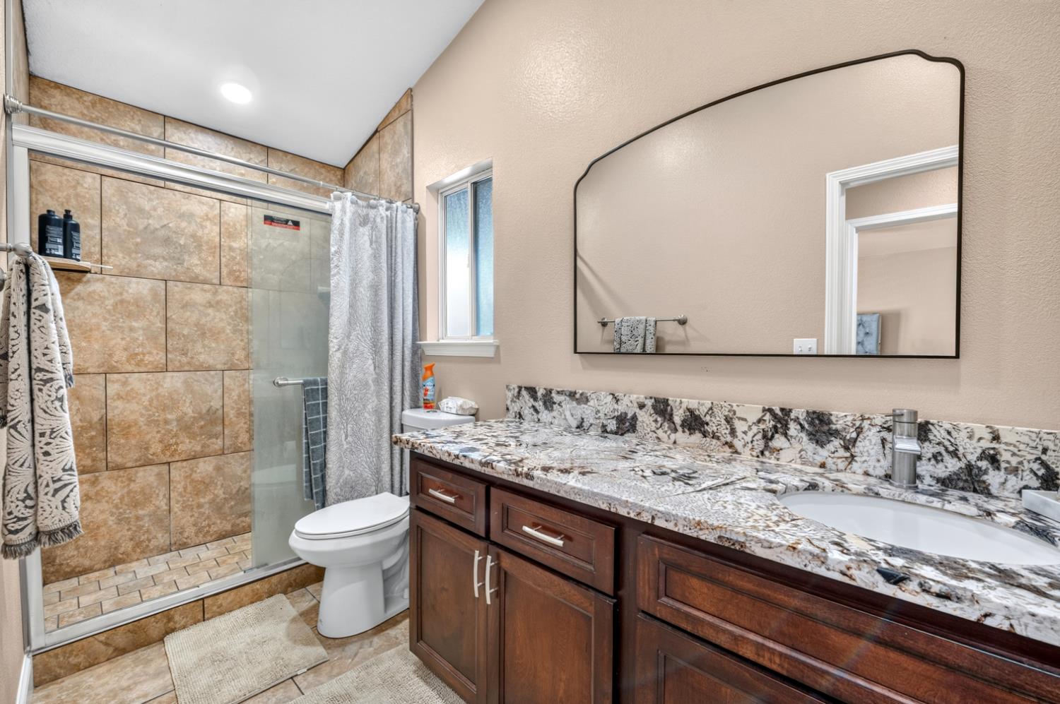 1450 Nelson Blvd, Selma, CA 93662
