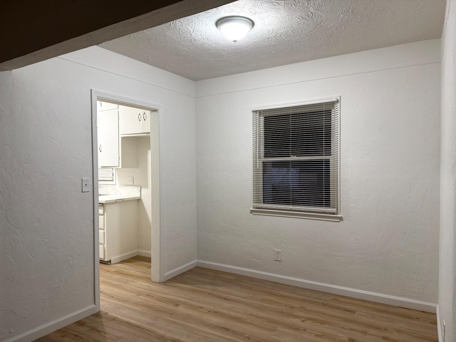4326 E Brentwood Ave, Fresno, CA 93703