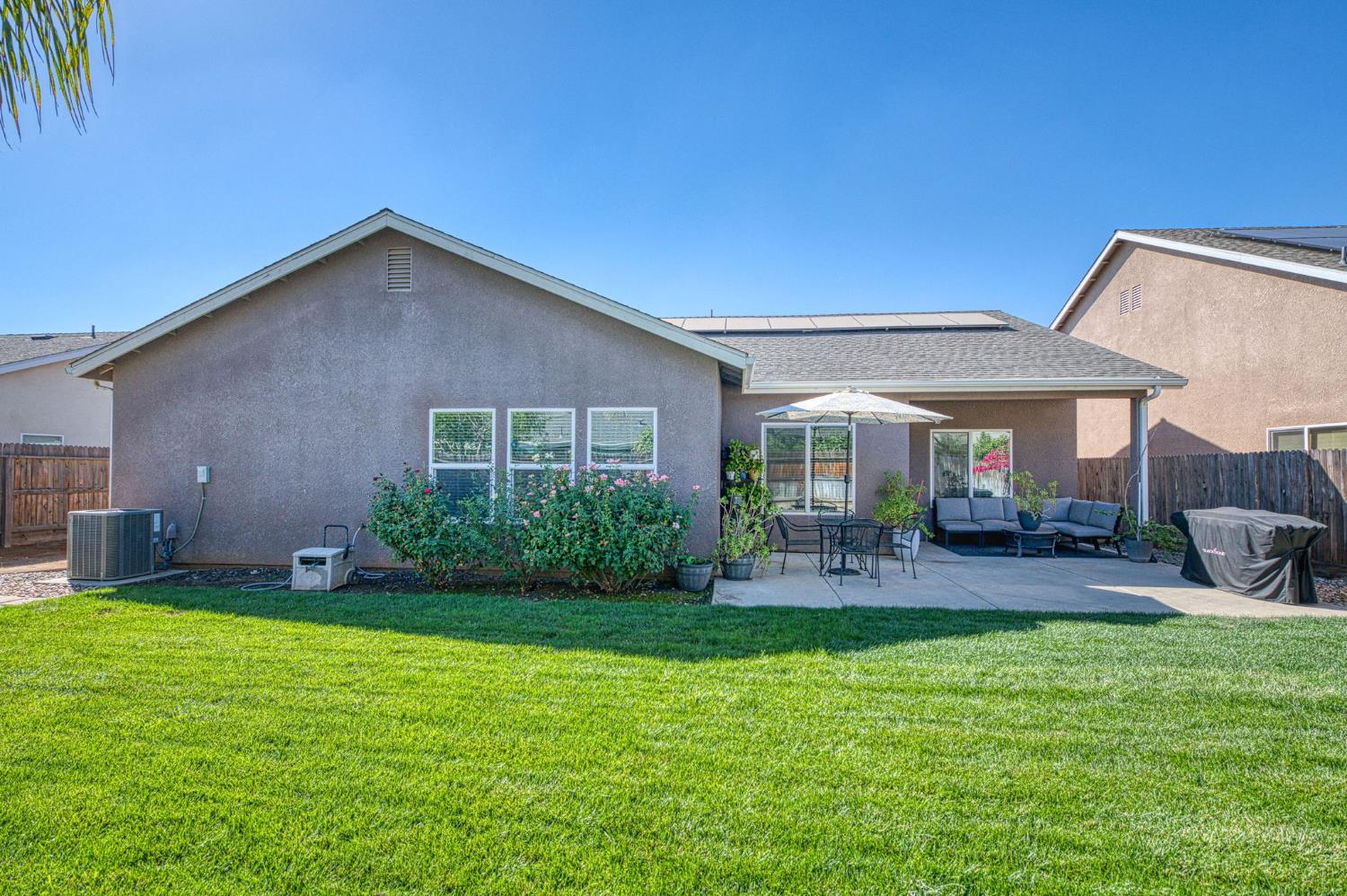 2537 Junipero Ave, Clovis, CA 93619