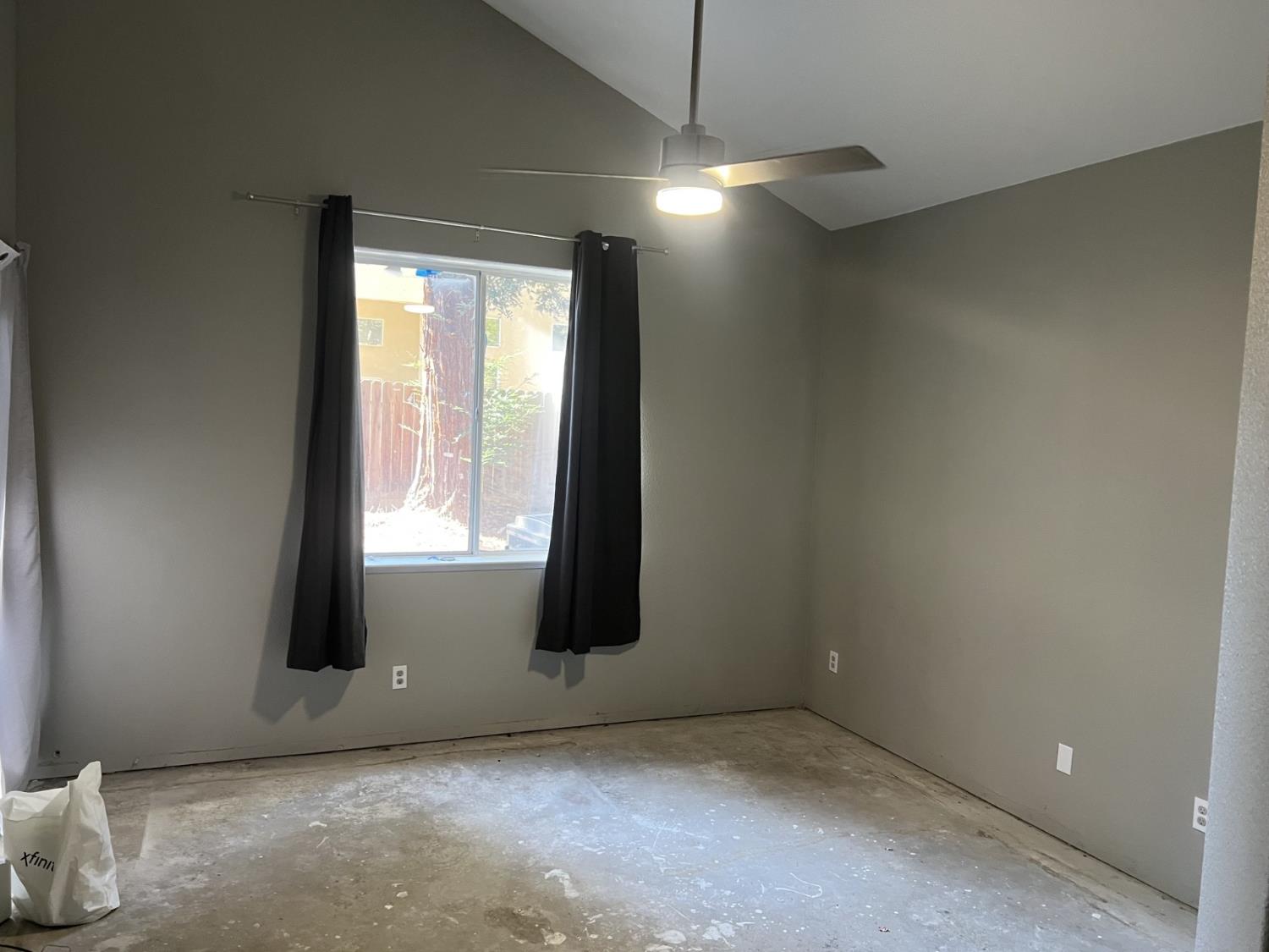 5845 W Decatur Ave, Fresno, CA 93722
